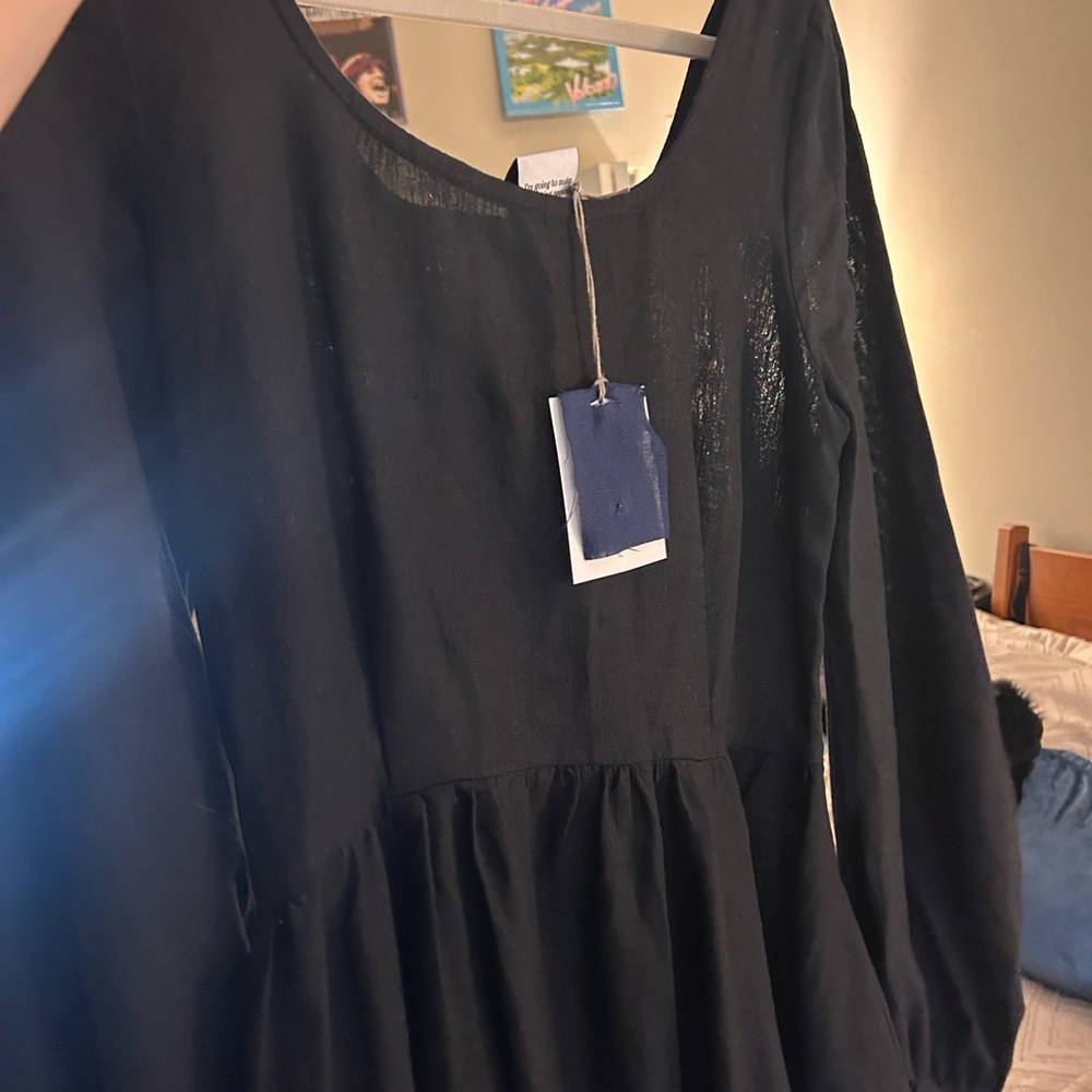 Son de Flor Black Long-Sleeve Midi Dress with Puff Sleeves - Picture 5 of 5